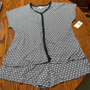 Ellen Tracy Pajama Set Black and White Shirt and Shorts Size 1X New